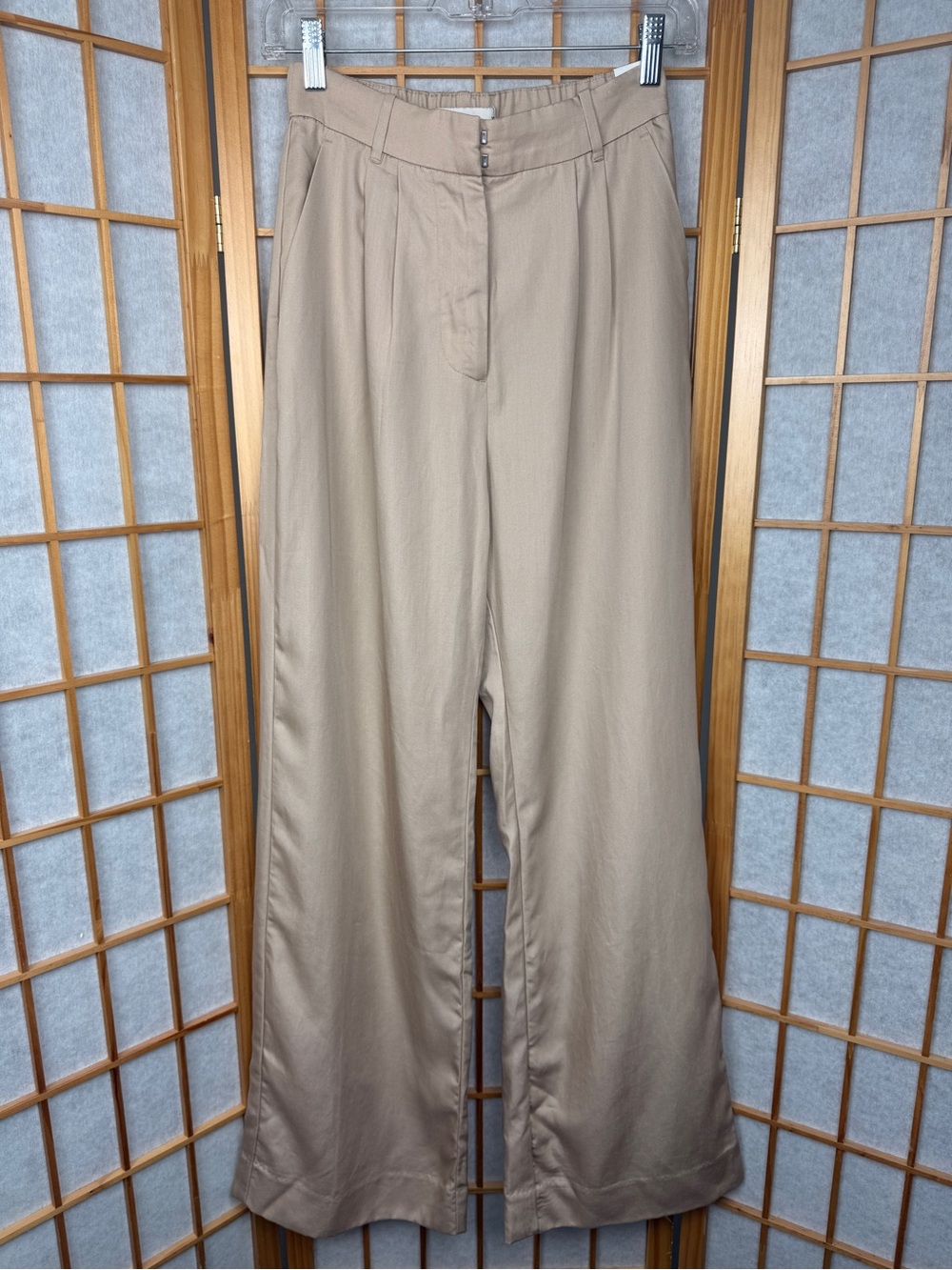 Abercrombie & Fitch Pleated Wide Leg Pull On Pants Beige NWT Size XS